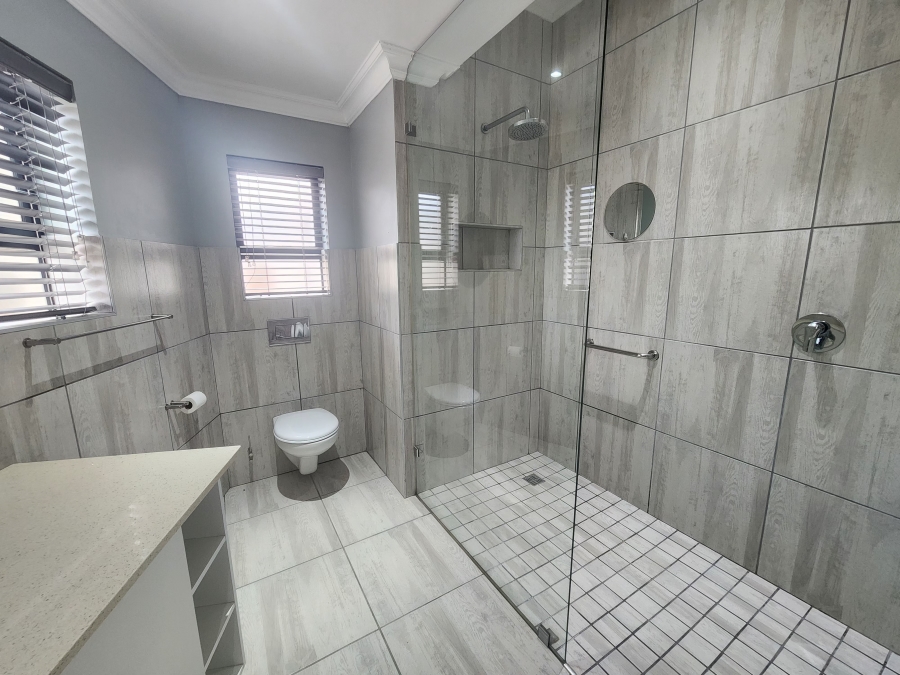 3 Bedroom Property for Sale in Hartenbos Central Western Cape